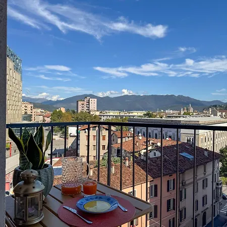 Relax Con Vista Sulla Citta 公寓 *